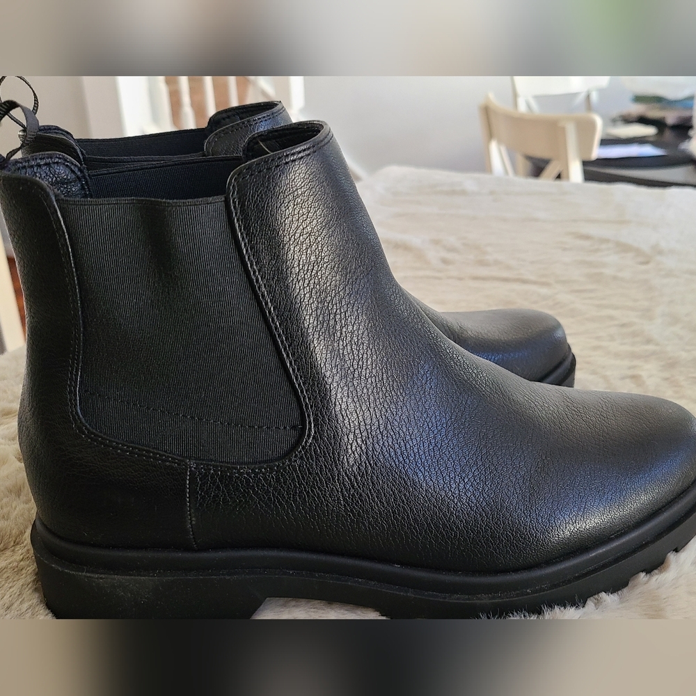 Mix No. 6 Black ankle boots